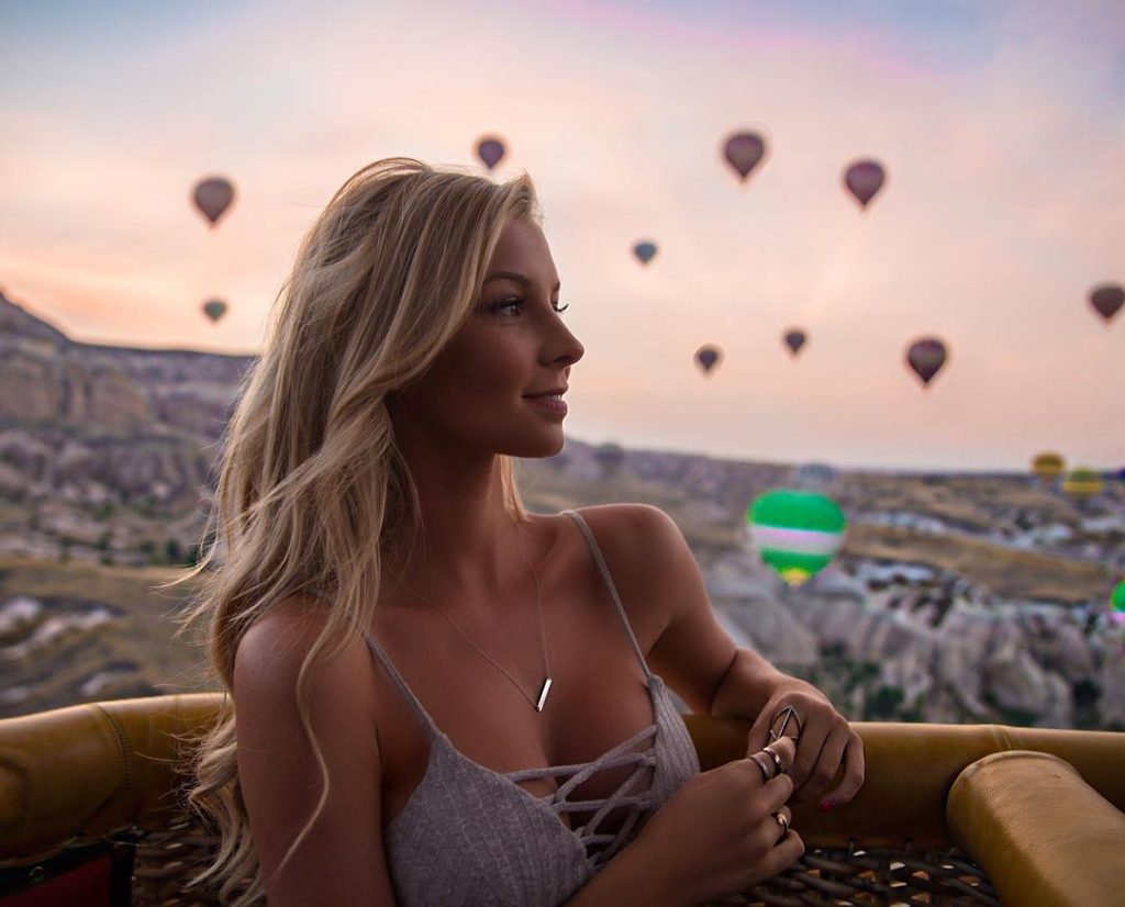 Hannah Polites: Η ξανθιά γυμνάστρια από την Ελλάδα που «τρελαίνει» την Αυστραλία με την… πίσω όψη της (φώτο)