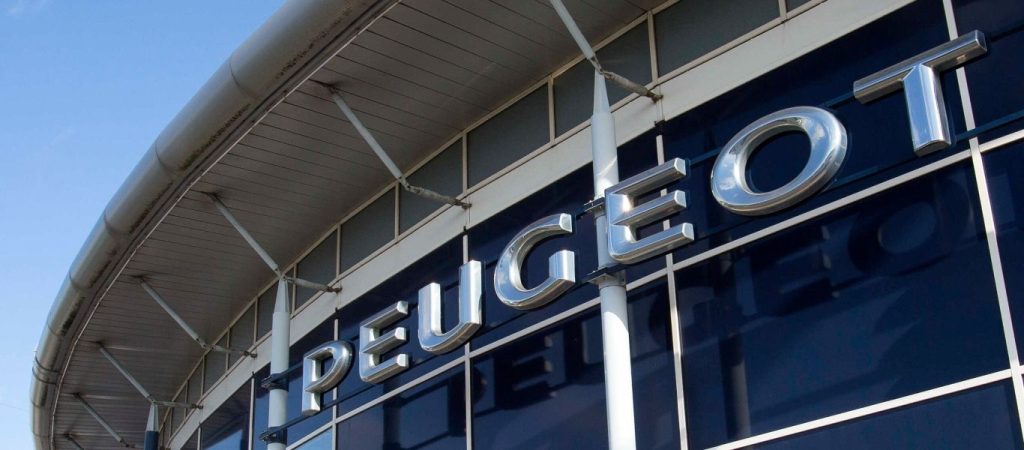 Peugeot: Πρόβλεψη για πτώση 25% στην ευρωπαϊκή αγορά αυτοκινήτου