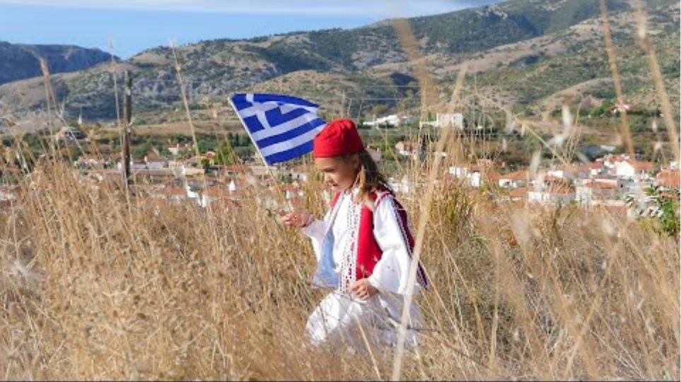 28η Οκτωβρίου: Η… μοναχική παρέλαση στο Νέο Σούλι (βίντεο)