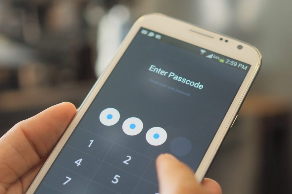 Το ήξερες; – Αυτός είναι ο λόγος που τα PIN των καρτών και των ΑΤΜ είναι τετραψήφια