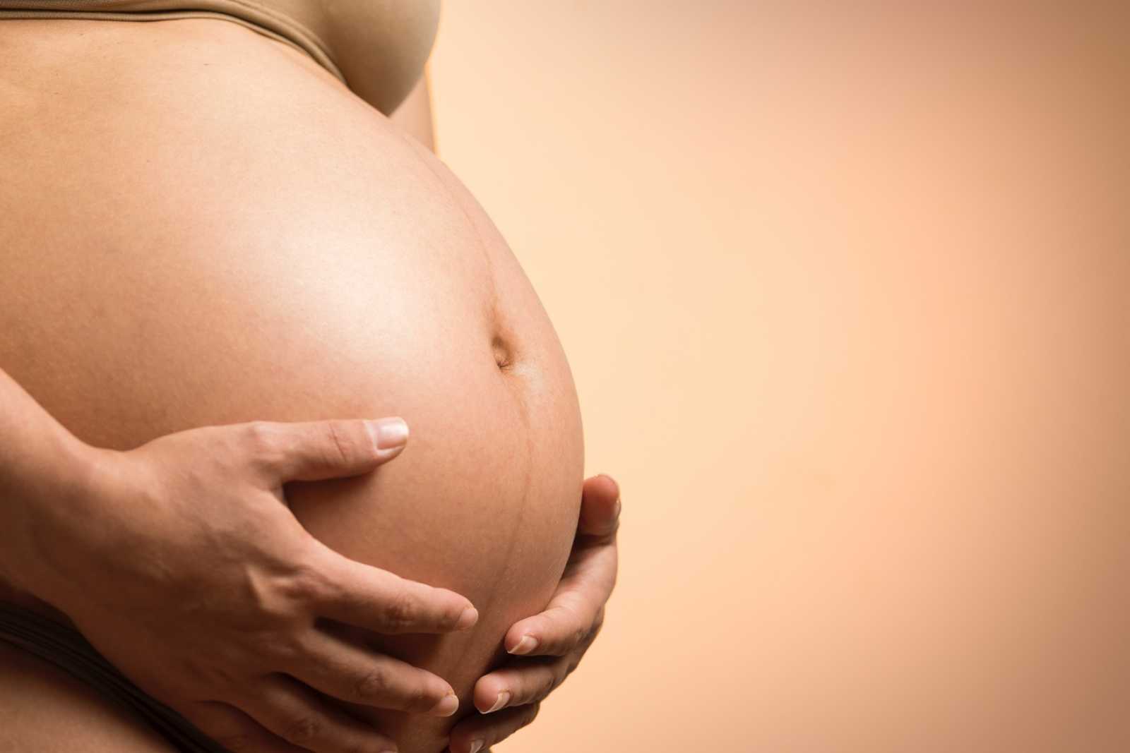 Αυτοί είναι οι παράγοντες που ευνοούν την εμφάνιση κατάθλιψης στην εγκυμοσύνη – Τα συμπτώματα