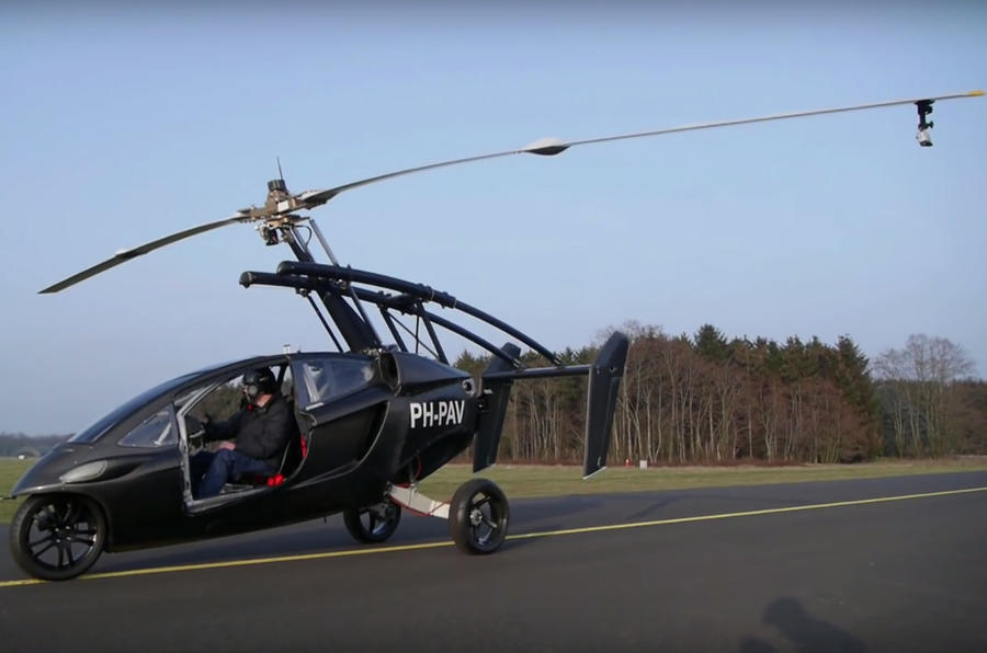 Έτοιμο να πετάξει το πρώτο ιπτάμενο αυτοκίνητο: Πήρε την έγκριση για τους ευρωπαϊκούς δρόμους & αιθέρες (βίντεο)