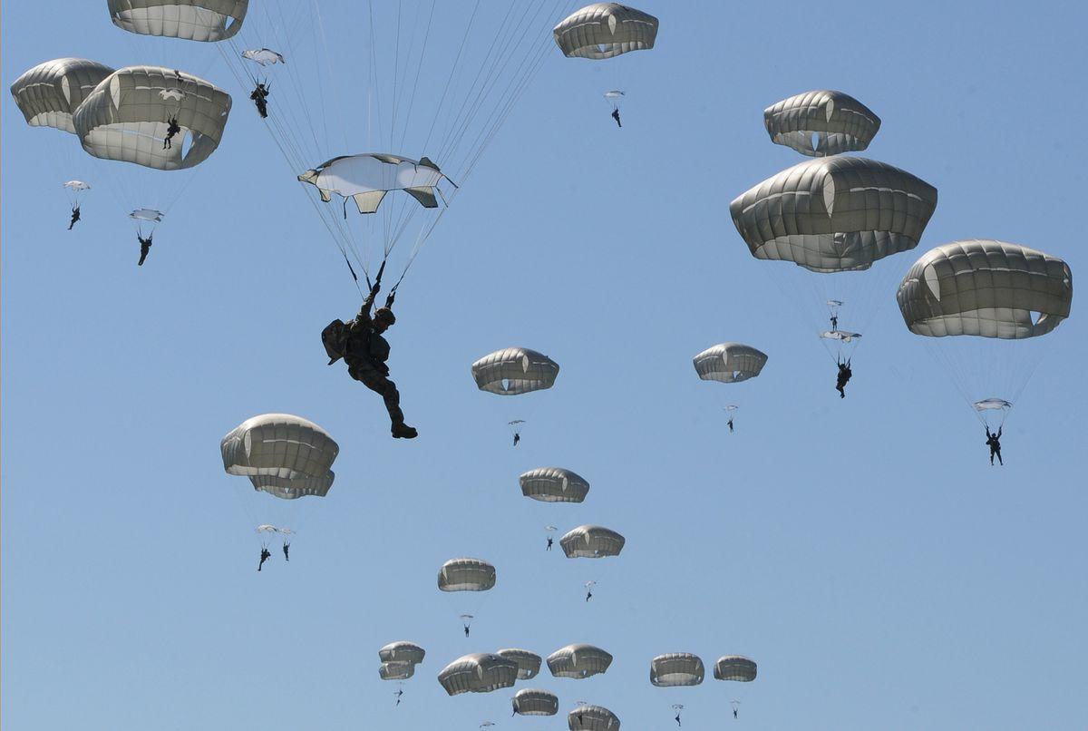 Οι Έλληνες εκπαιδεύουν σε ειδικές αποστολές τους «Μακεδόνες» της «Β.Μακεδονίας» – Πόσο πιο χαμηλά;