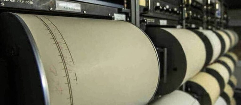 Πρόεδρος εργαζομένων νοσοκομείου Σάμου: «Πανικόβλητος στους δρόμους ο κόσμος – Υλικές ζημιές σε κτήρια»