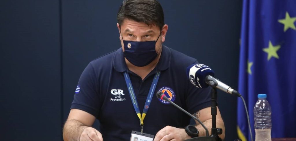 Στη Σάμο εκτάκτως με ειδικά κλιμάκια της ΕΜΑΚ και του ΕΚΑΒ ο Ν.Χαρδαλιάς