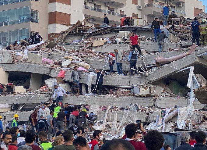 Σεισμός στην Τουρκία: Στους 25 οι νεκροί – Ξεπέρασαν τους 800 οι τραυματίες