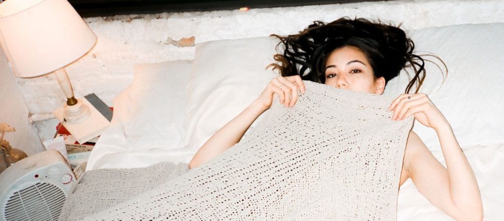 Rachel Ly: Το σέξι κορίτσι με τις φακίδες που θα σε… απογειώσει (φώτο)