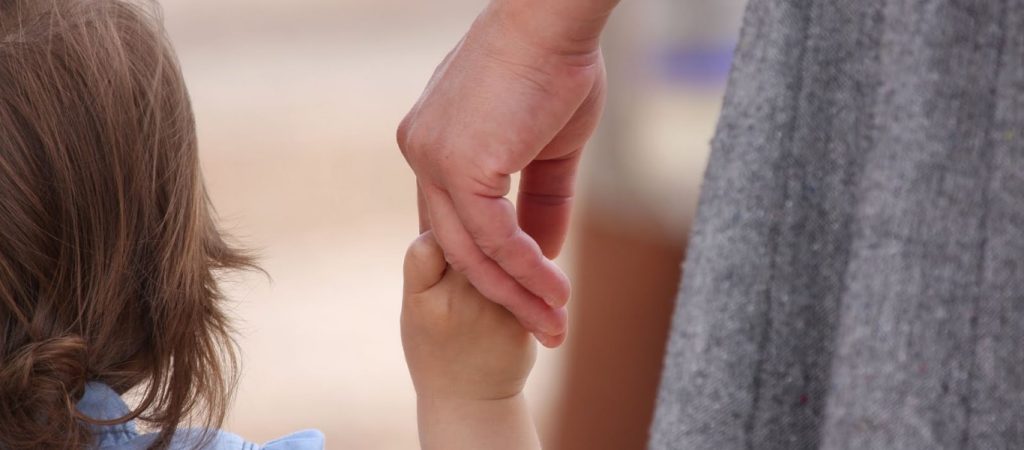 Παρουσίασαν μείωση ύψους 15% οι υιοθεσίες στην Ελλάδα