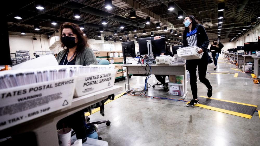 Οι Δημοκρατικοί προσπαθούν με δηλώσεις να αποτρέψουν τον Ν.τραμπ από το να προσφύγει στο Ανώτατο Δικαστήριο