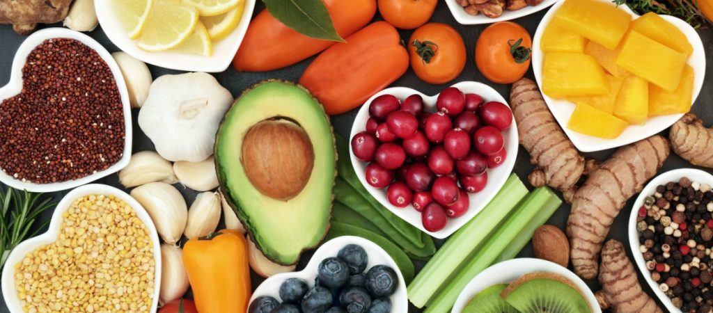 Αυτές είναι οι 7 βιταμίνες που χρειάζονται οι γυναίκες μετά τα 40