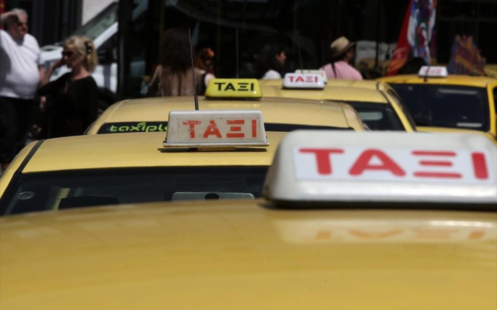 Κορωνοϊός: Τι ισχύει με τα ταξί – Πόσοι επιβάτες επιτρέπονται