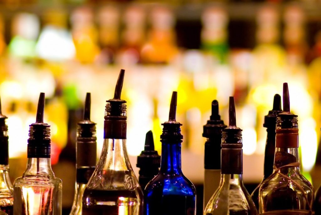 Δεν πάει ο νους σας: Αυτά είναι τα πιο παράξενα αλκοολούχα ποτά του κόσμου