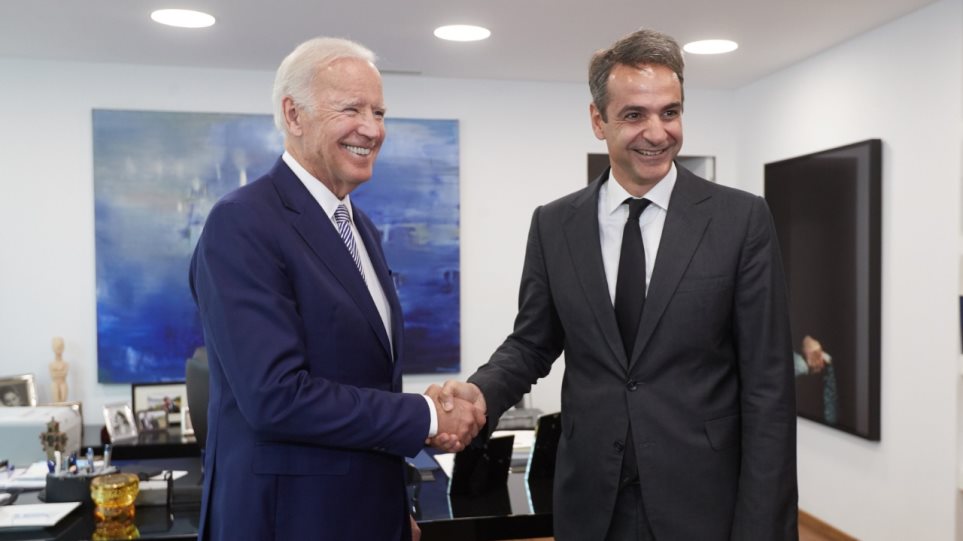 Στην κυβέρνηση ποντάρουν στον Τ.Μπάιντεν για τα «ελληνικά συμφέροντα»