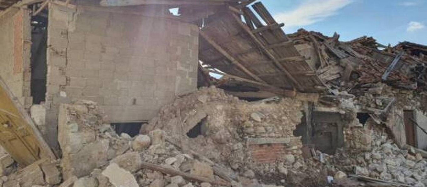 ΥΠΟΙΚ: Αυτά είναι τα 8 μέτρα στήριξης για τους πληγέντες από τον σεισμό στη Σάμο