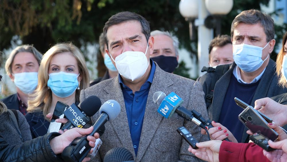 Α.Τσίπρας: «Γιατί δεν φέρνουν τη σύμβαση τηλεκπαίδευσης στη Βουλή;»