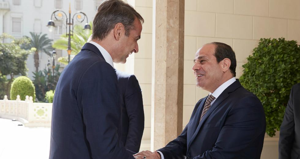 Με τον Πρόεδρο της Αιγύπτου θα συναντηθεί αύριο ο Κυρ. Μητσοτάκης