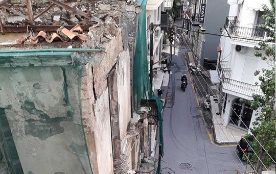 Ηράκλειο: Κατέρρευσε κομμάτι σπιτιού – Δεν υπήρξαν τραυματίες (φώτο)