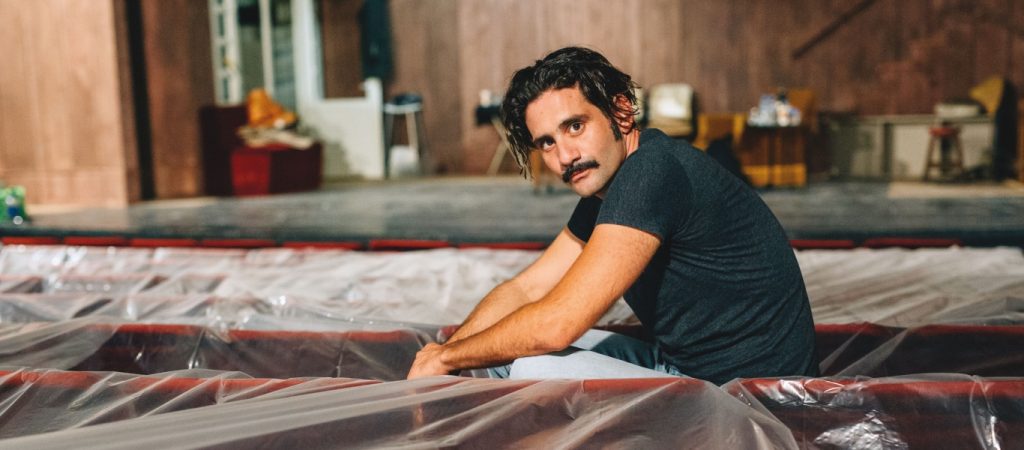 Ο.Παπασπηλιόπουλος: «Με μεγάλη μου χαρά θα ενσάρκωνα τον Χίτλερ»