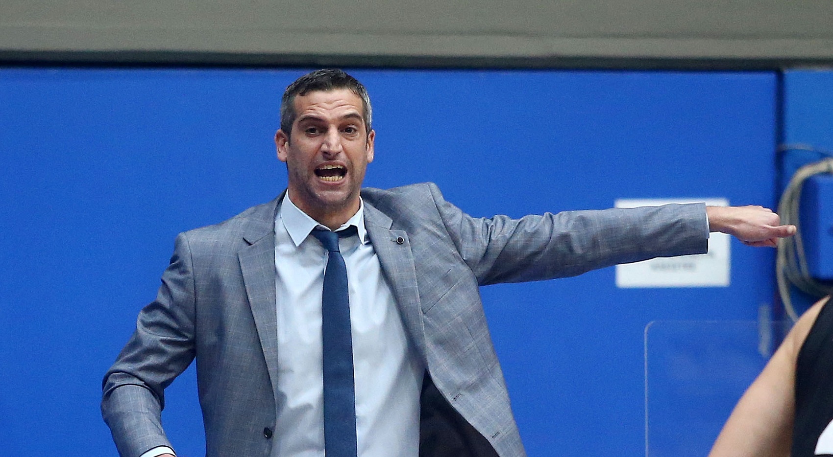 Περιστέρι: Τέλος ο Ν.Παπανικολόπουλος