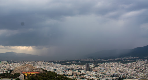 Καιρός: Που θα βρέχει σήμερα – Αναλυτικά η πρόγνωση