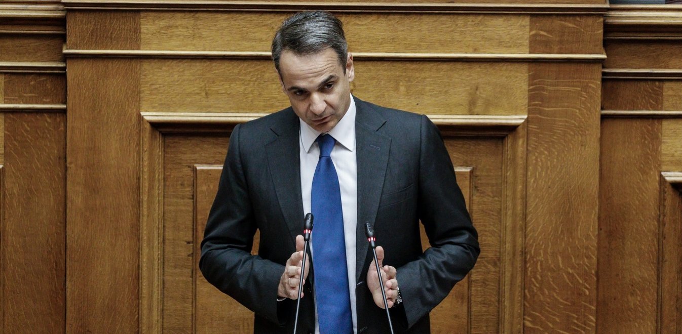 Σφοδρή πολιτική αντιπαράθεση αναμένεται σήμερα στη Βουλή – Ο Κ.Μητσοτάκης ενημερώνει τα κόμματα για την πανδημία