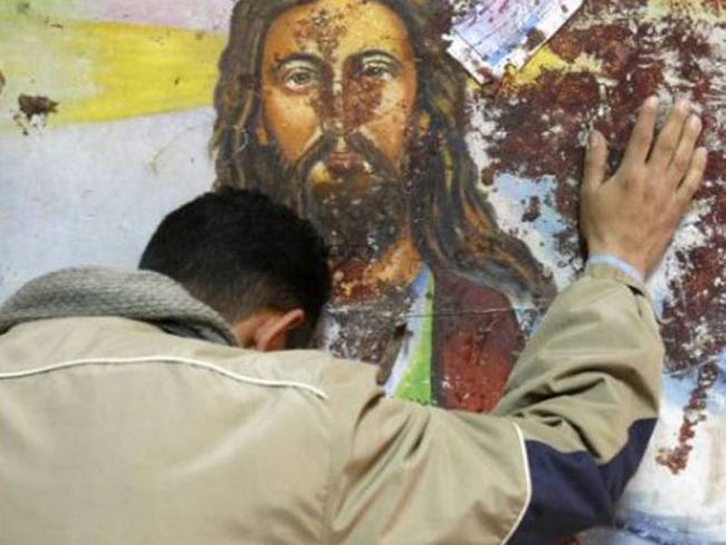 Συνεχίζει το μαρτύριο των Χριστιανών στη Συρία – Μάχες και οικονομική κρίση