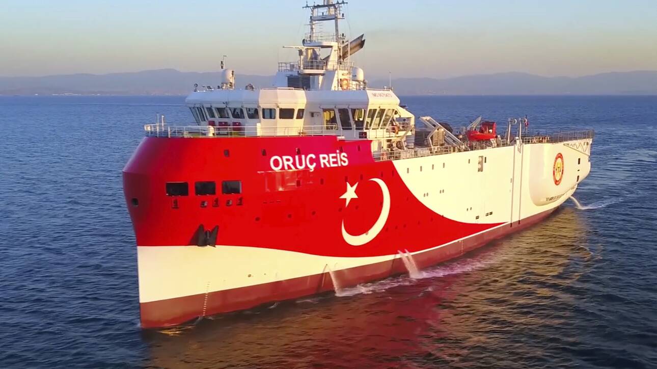 Το Oruc Reis & ο τουρκικός στόλος στα 12 ν.μ. από τις ακτές της Ρόδου! – Μέχρι που θα φτάσουν; (φώτο)