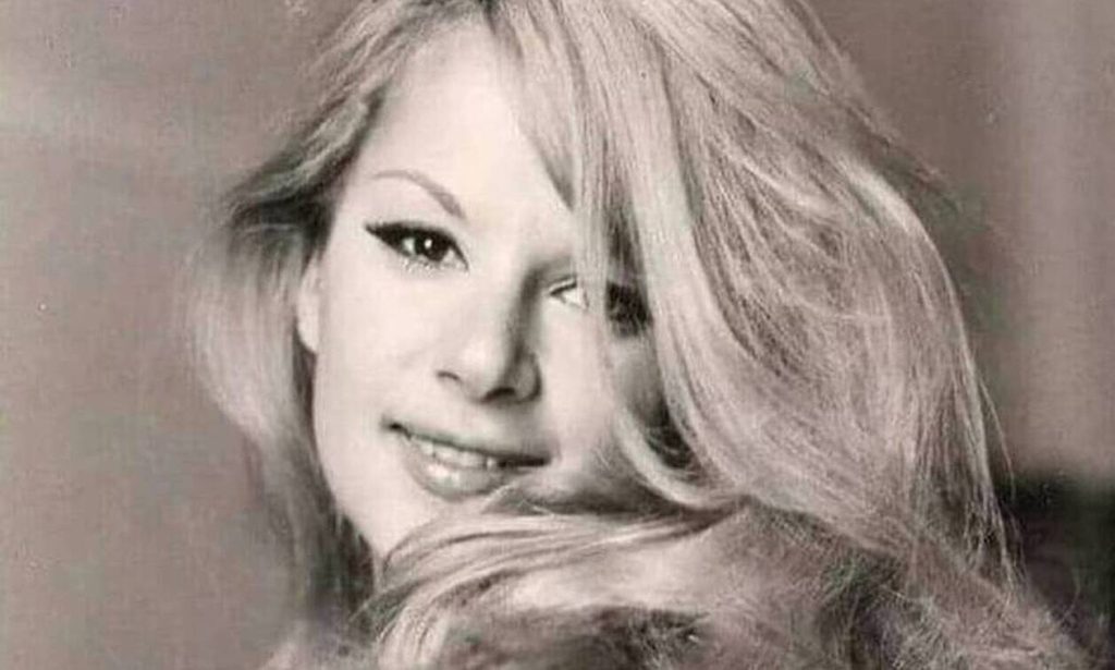 Σπάνιο υλικό: Η Αλίκη Βουγιουκλάκη μελετά και ο Κλεισθένης Δασκαλάκος την φωτογραφίζει (φώτο)