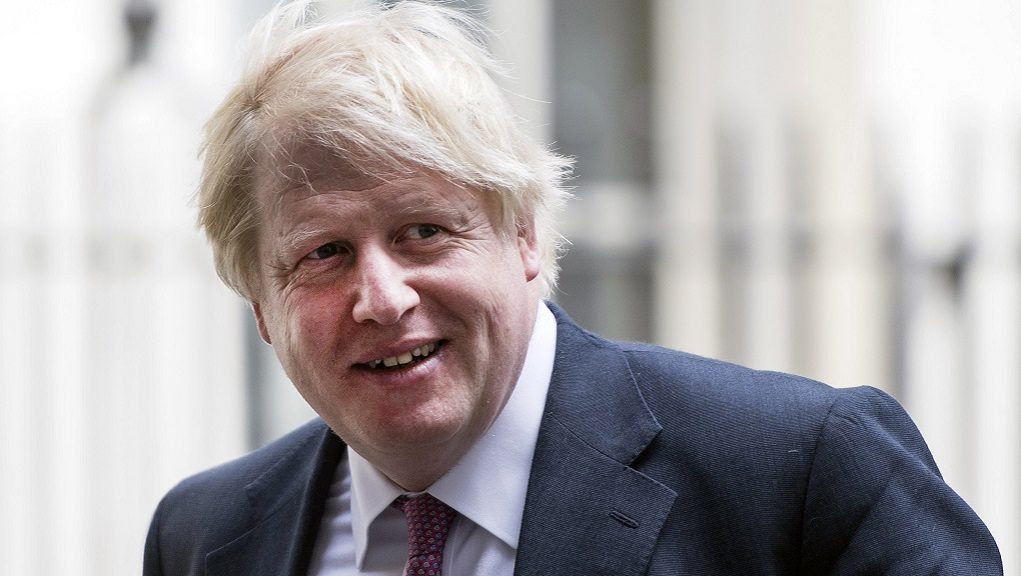 Μπ.Τζόνσον: Μπήκε σε καραντίνα επειδή ήρθε σε επαφή με κρούσμα κορωνοϊού