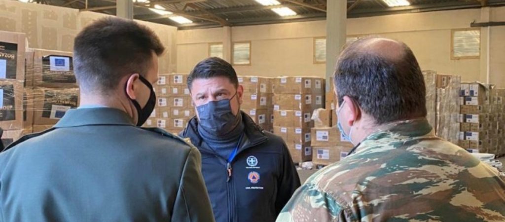 Ν.Χαρδαλιάς: Επιθεώρησε τις εργασίες για την πρώτη Ευρωπαϊκή Αποθήκη Ιατρικού Υλικού στο στρατόπεδο Αυλώνας