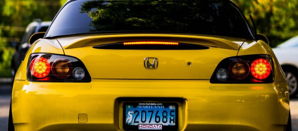 Μ.Βρετανία: Πινακίδα αυτοκινήτου πουλήθηκε για υπέρογκο ποσό – Τι διαφορετικό είχε; (φώτο)