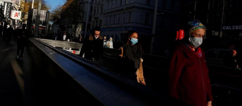 Κοστίζει ακριβά στην Αυστρία το δεύτερο lockdown – Η ζημιά θα είναι μεγαλύτερη και από το πρώτο