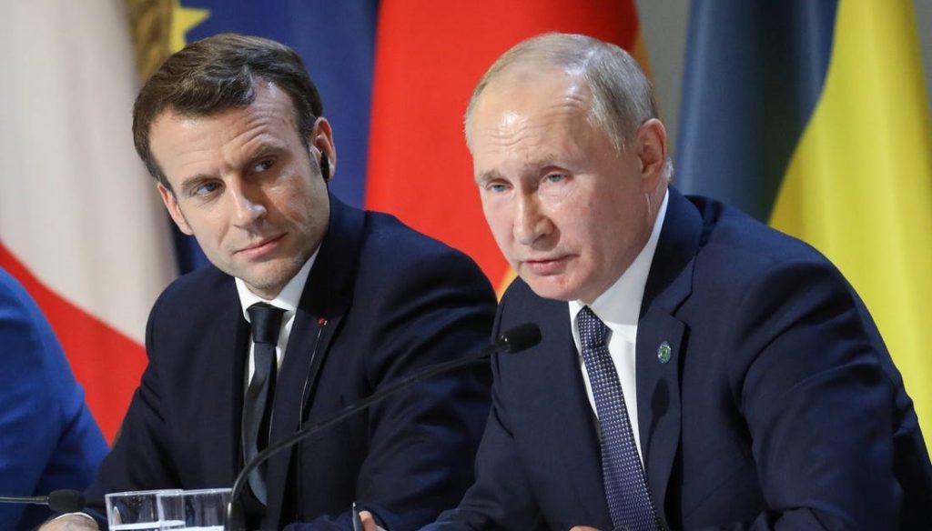 Β.Πούτιν: Ενημέρωσε τον Ε.Μακρόν για την σταθεροποίηση της κατάστασης στο Ναγκόρνο-Καραμπάχ