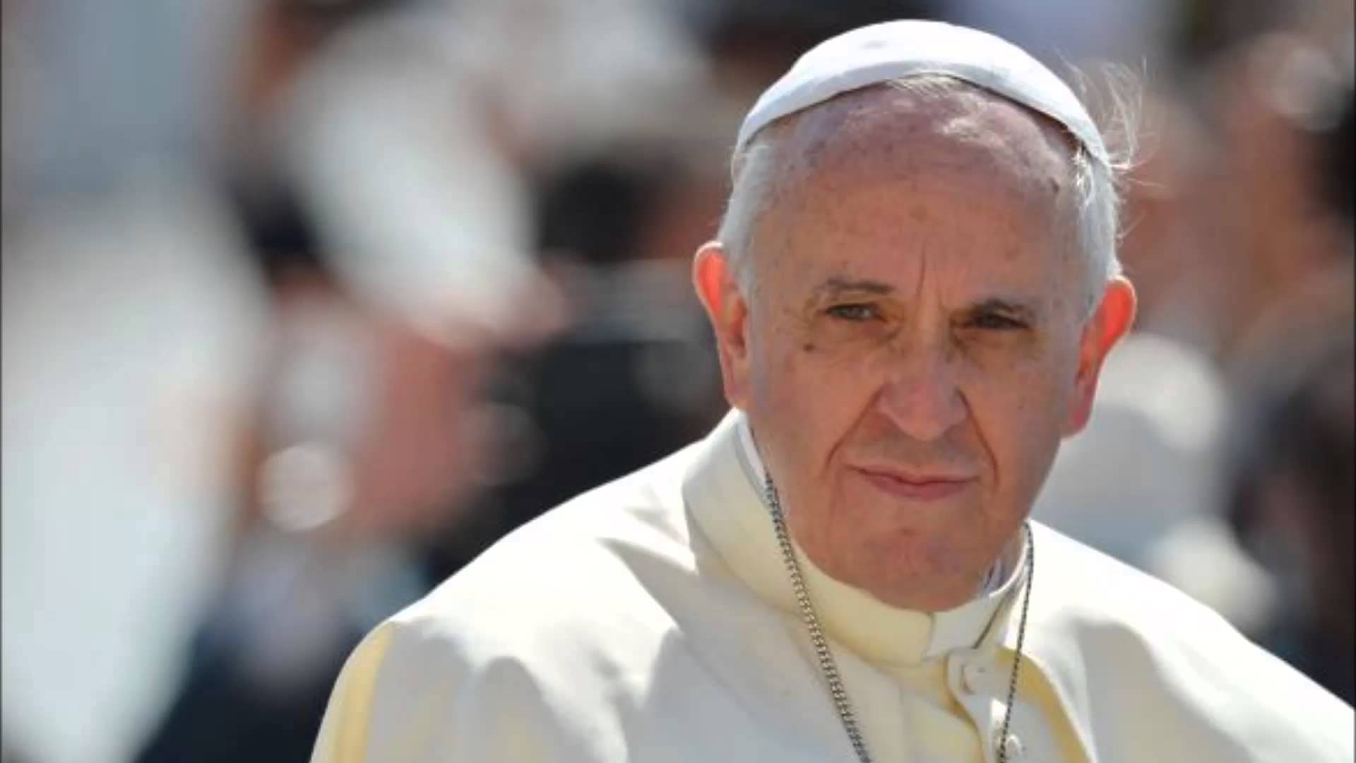 Ο λογαριασμός του πάπα Φραγκίσκου στο Instagram έκανε like σε μοντέλο που είχε ντυθεί… «καυτή» μαθήτρια (φωτο)