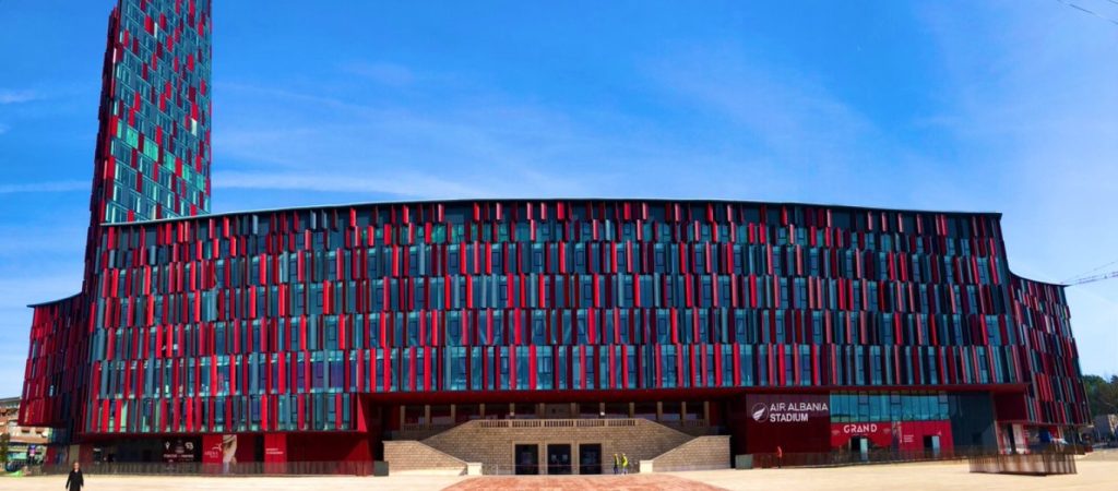 Αλβανία: Εντυπωσιάζει το νέο στάδιο της Εθνικής ομάδας (φώτο – βίντεο)