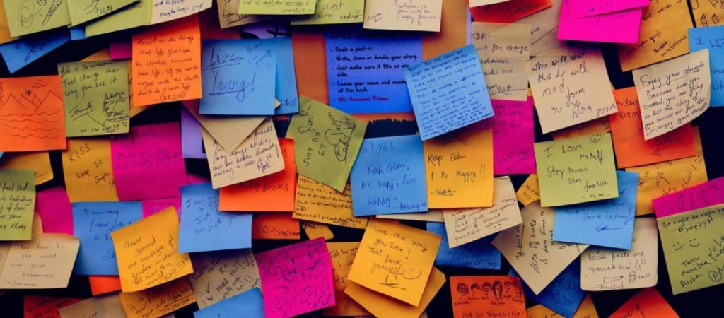 Αυτός είναι ο σωστός τρόπος χρήσης των post it – Το λάθος που κάνουμε τόσα χρόνια (βίντεο)