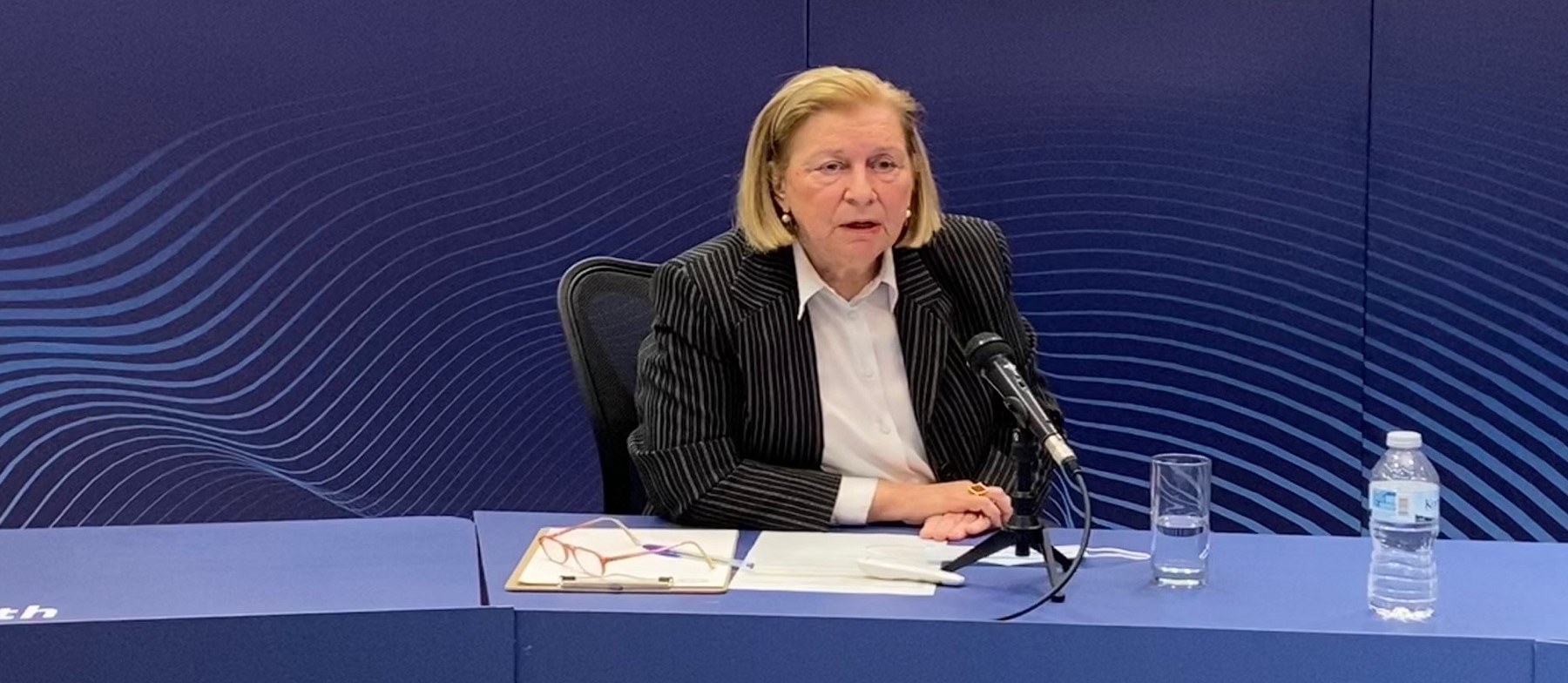 M.Θεοδωρίδου: «Υπάρχουν συζητήσεις να ξεκινήσει ο εμβολιασμός τον Ιανουάριο του 2021»
