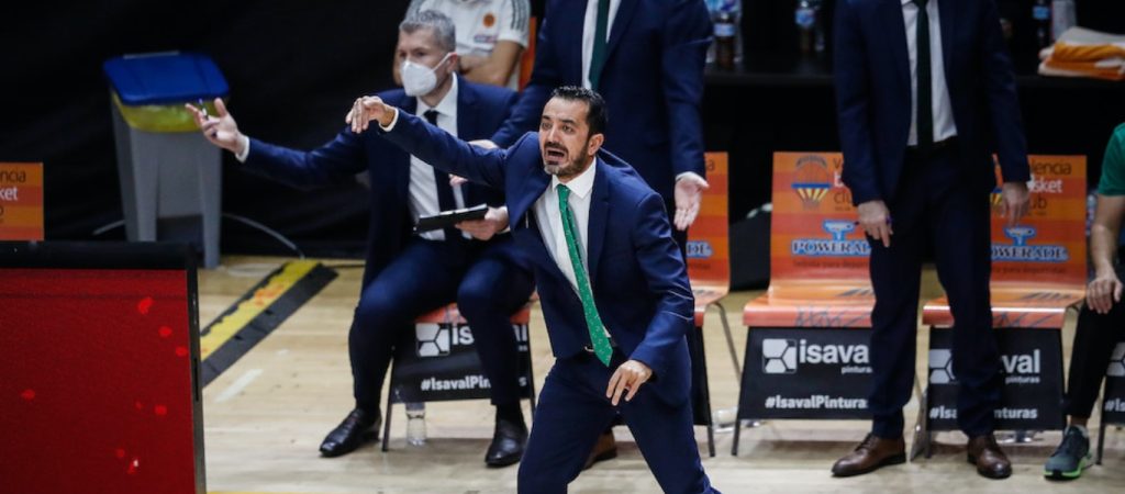 Γ.Βόβορας: «Να πάρουμε ένα καλό μάθημα από την ήττα κόντρα στην Βαλένθια»