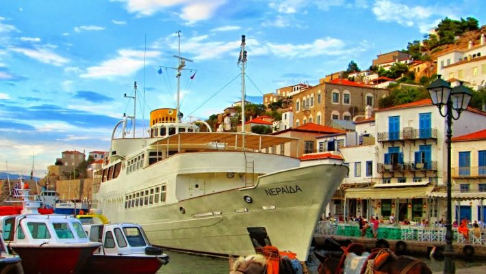 Η αρχή της αυτοκρατορίας: Το θρυλικό βαπόρι που ο «καπετάν Γιάννης» Λάτσης δεν έστειλε ποτέ για παλιοσίδερα (φωτο)