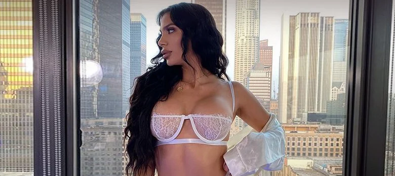 Margaux Cotero: Το «φλογερό» μοντέλο που θα σε κάνει να… «τρέχεις» (φώτο)