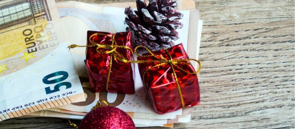 Δώρο Χριστουγέννων ΟΑΕΔ: Αυτοί είναι οι δικαιούχοι – Τα ποσά που θα λάβουν