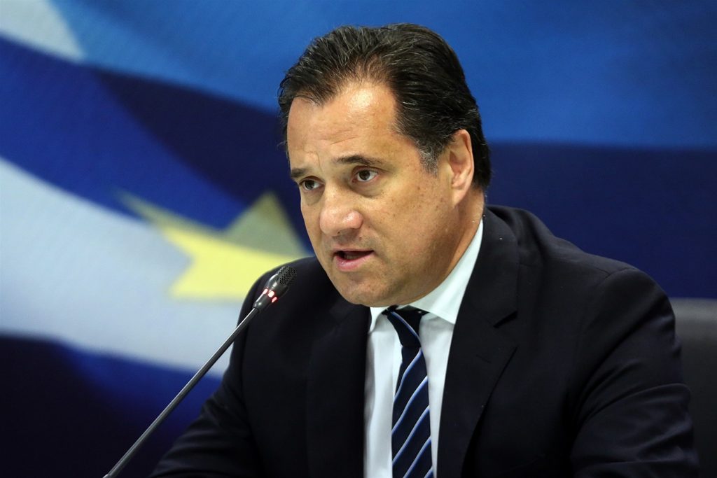 H απάντηση του Α.Γεωργιάδη για τις φωτογραφίες στο Άμπου Ντάμπι – «Ασχολούνται μόνο με ανοησίες» (φωτο)