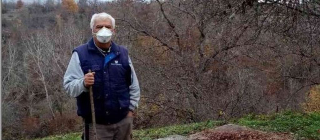 Η παράνοια των μέτρων απαγόρευσης κατά του κορωνοϊού: Χωριό 9 ατόμων και κρατάνε… αποστάσεις