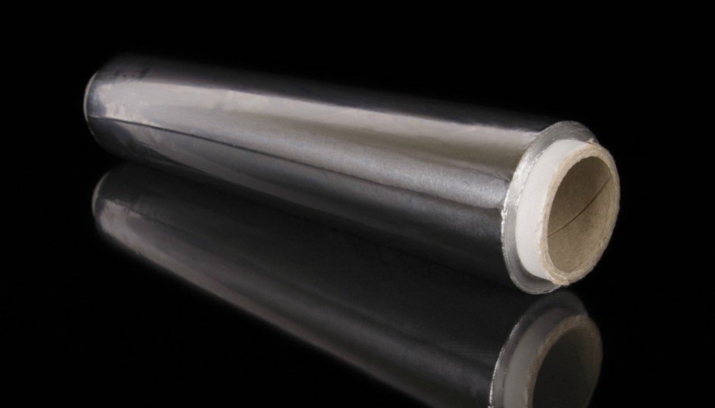 Πέντε παράξενες χρήσεις του αλουμινόχαρτου που σίγουρα θα σας φανούν χρήσιμες