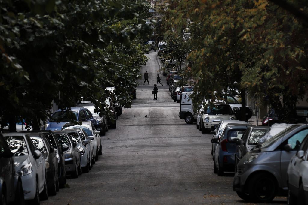 Σε τρεις φάσεις η άρση του lockdown – Πότε θα ληφθούν οι αποφάσεις