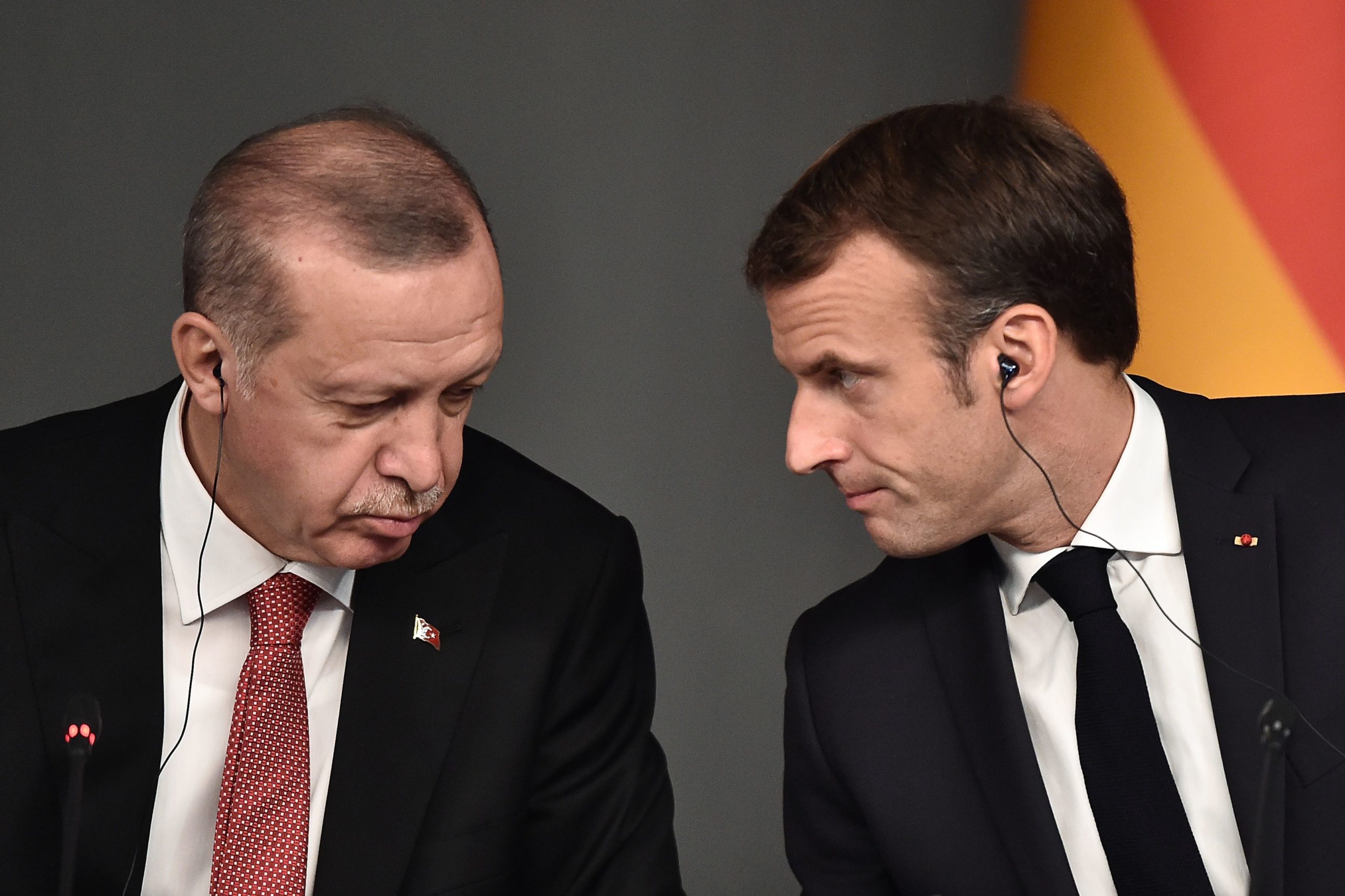 Γαλλία: «Να αλλάξει την επεκτατική πολιτική της η Τουρκία – Απαράδεκτη η συμπεριφορά της στο Ναγκόρνο-Καραμπάχ»