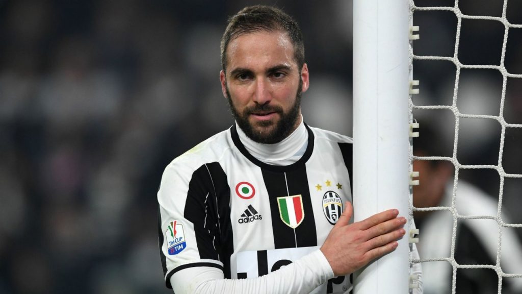 Θετικός στον κορωνοϊό βρέθηκε ο Ιγκουαΐν