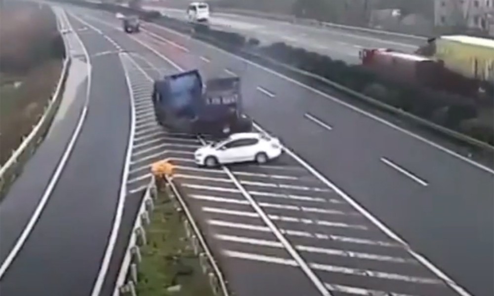 Ο πιο τραγικός οδηγός στον κόσμο! (βίντεο)
