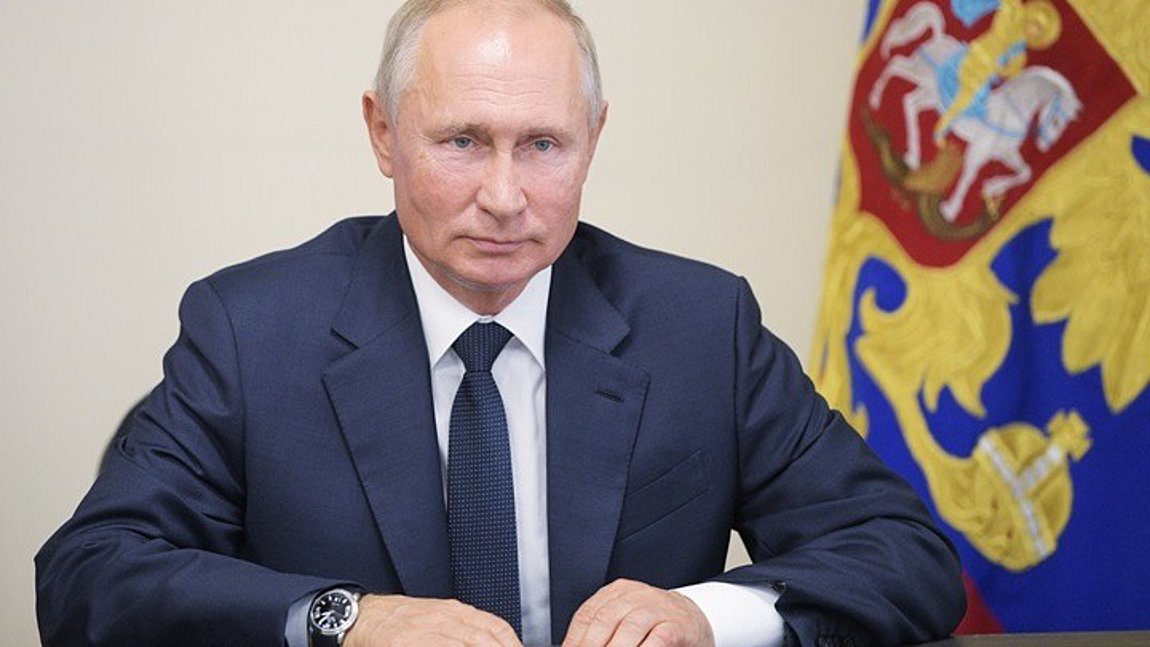 Β.Πούτιν για το πότε θα συγχαρεί τον Τ.Μπάιντεν: «Θα συνεργαστούμε με όποιον κερδίσει την εμπιστοσύνη των Αμερικανών»