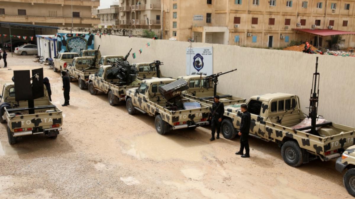 Ένοπλοι εισέβαλαν στην Εθνική Εταιρεία Πετρελαίου της Λιβύης